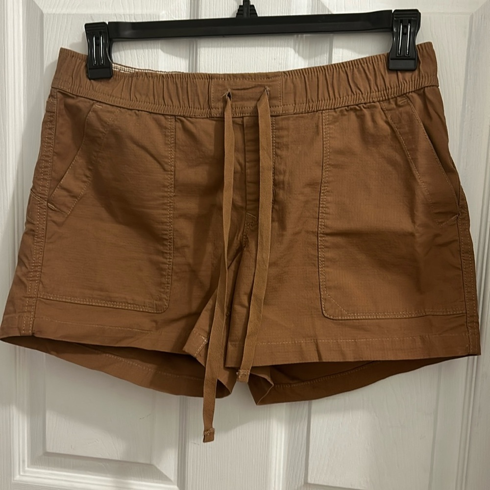 The North Face shorts